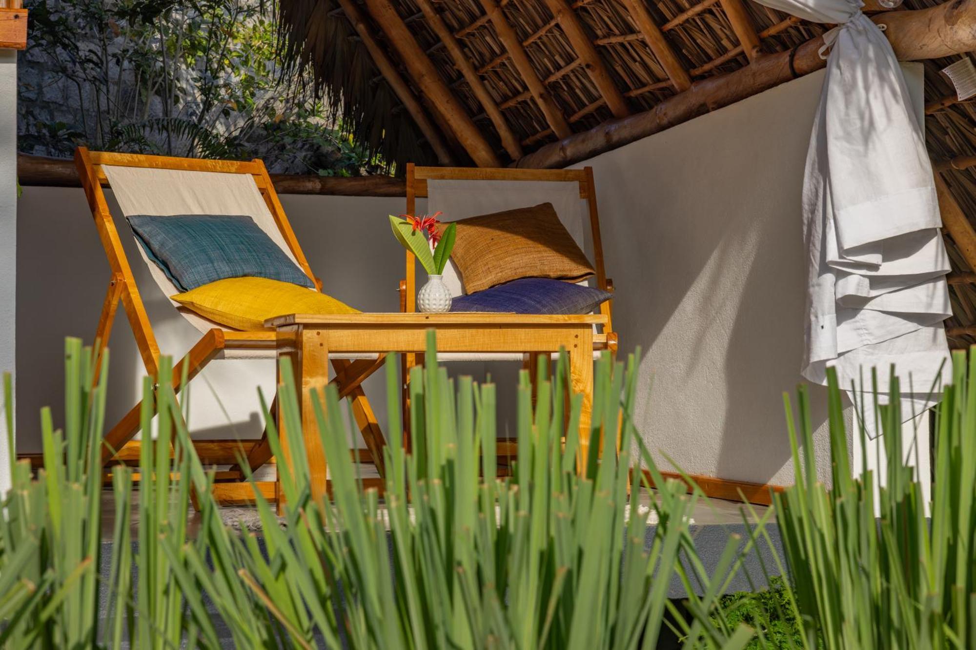 Komba Cabana クンバ島 エクステリア 写真