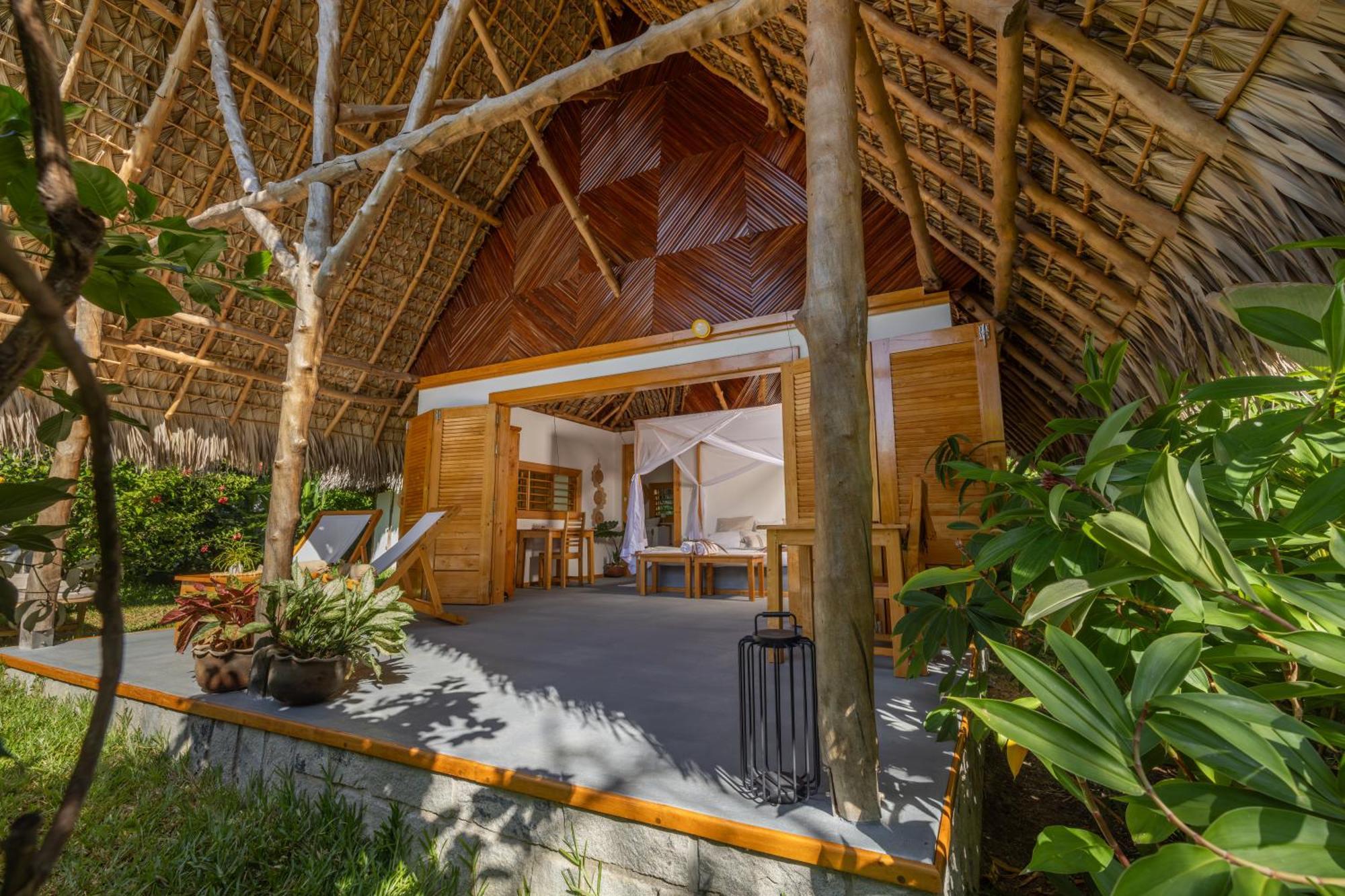 Komba Cabana クンバ島 エクステリア 写真